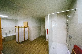 Große Und Voll Ausgestattete Apartments Im Grünen fotoÄŸrafÄ±