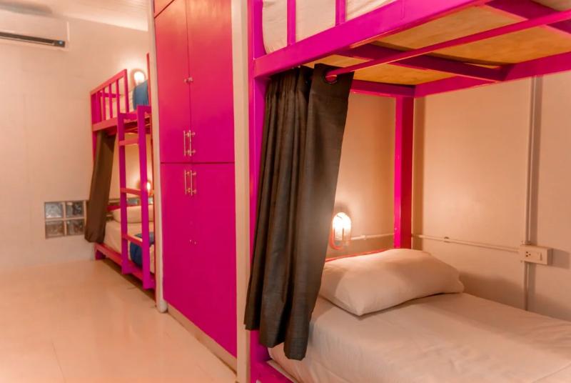 Slumber Party Phi Phi - Oda
