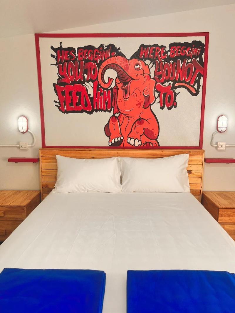 Slumber Party Phi Phi - Oda