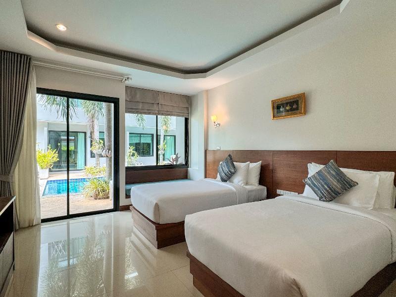 Xaya Pool Access Resort Phuket - Oda