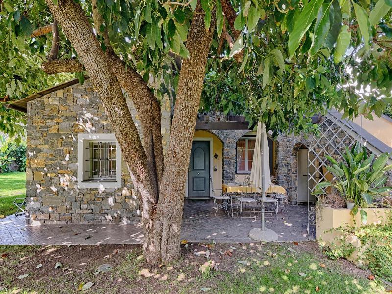 Casa Vacanze Nel Giardino Di Renzo - Genel