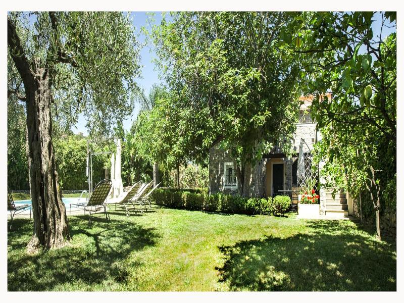Casa Vacanze Nel Giardino Di Renzo - Genel