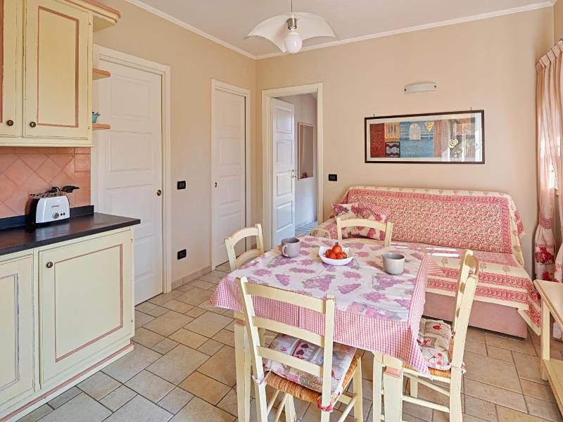 Casa Vacanze Nel Giardino Di Renzo - Genel