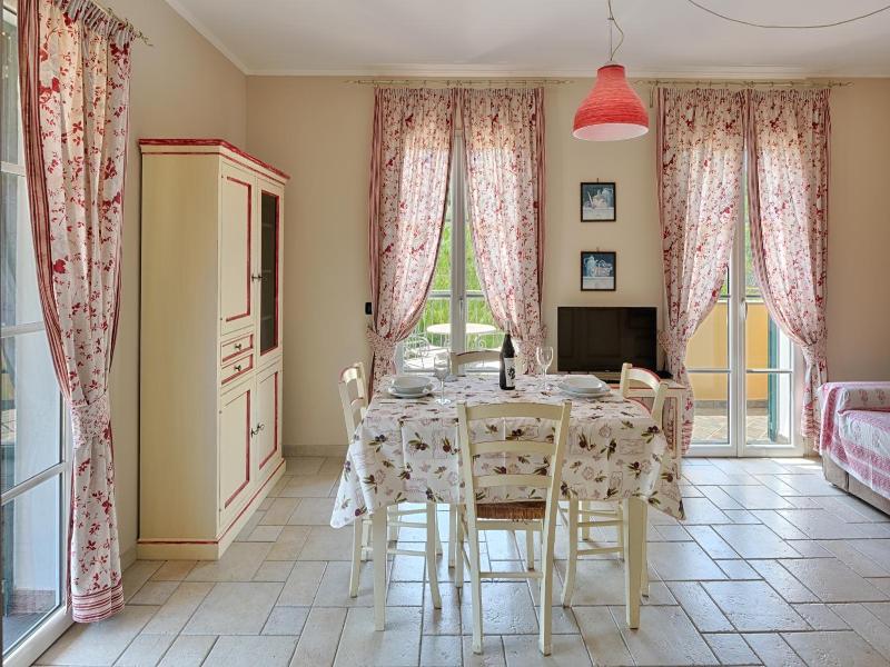 Casa Vacanze Nel Giardino Di Renzo - Genel