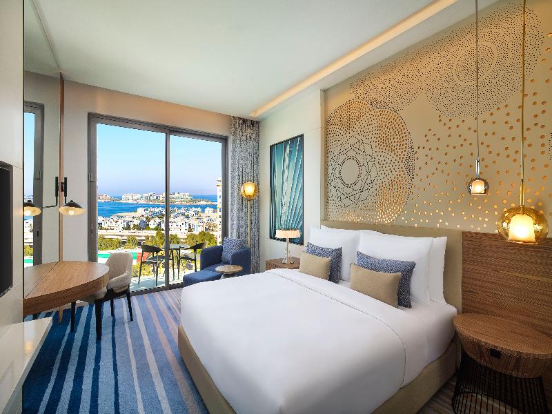 Tumbi Ht Dubai The Palm, Tapestry Collec by Hilton - Oda