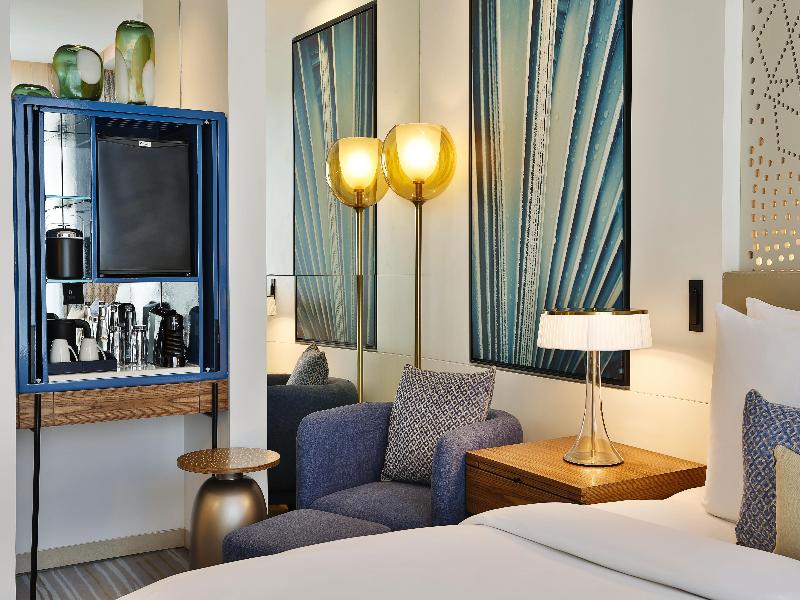 Tumbi Ht Dubai The Palm, Tapestry Collec by Hilton - Oda