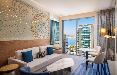 Tumbi Ht Dubai The Palm, Tapestry Collec by Hilton oda fotoÄŸrafÄ±