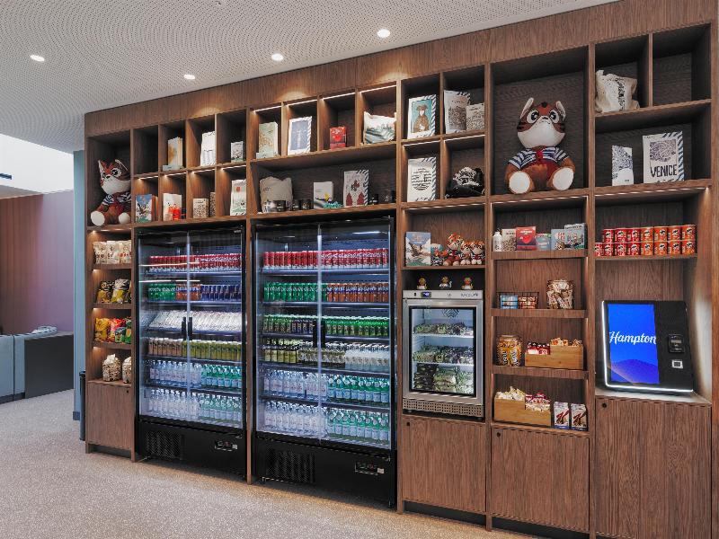 Hampton By Hilton Venice Isola Nuova - Restoran