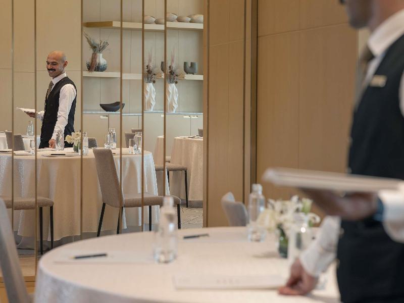 Sofitel Riyadh Hotel & Convention Centre - Toplantı