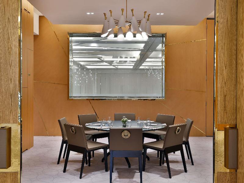 Sofitel Riyadh Hotel & Convention Centre - Toplantı