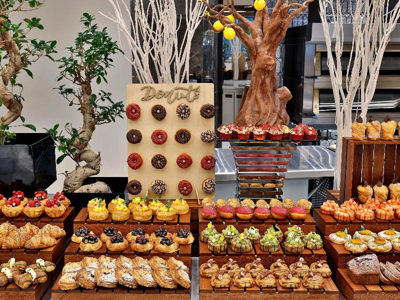 Sofitel Riyadh Hotel & Convention Centre - Restoran
