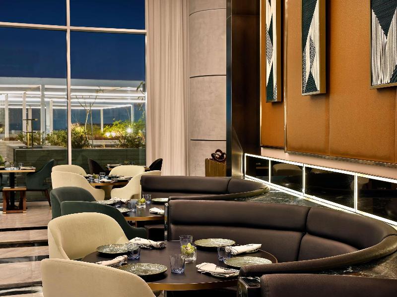Sofitel Riyadh Hotel & Convention Centre - Restoran