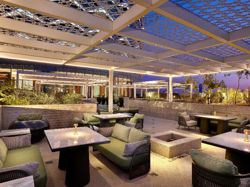 Sofitel Riyadh Hotel & Convention Centre - Restoran