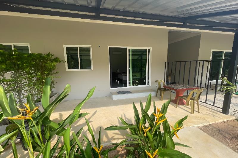 Davy's Cottage Phuket By Zuzu - Oda