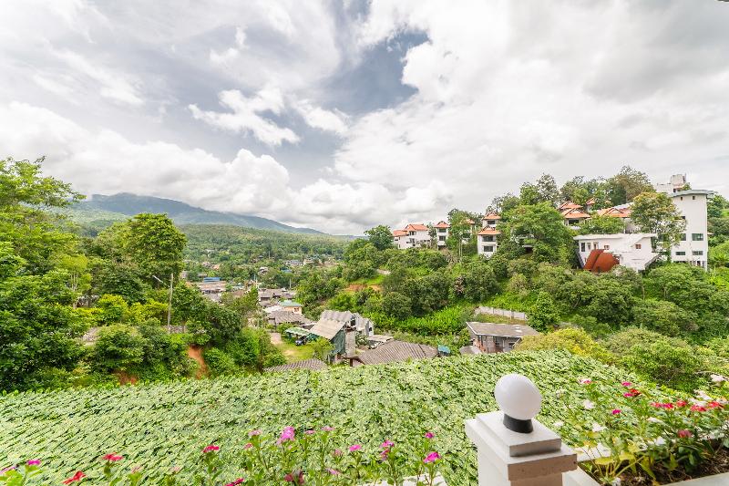 Guru Resort Chiang Mai By Zuzu - Genel