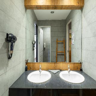 Ashi Poshtel By Zuzu fotoÄŸrafÄ±