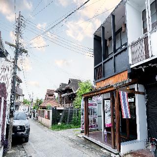 Ashi Poshtel By Zuzu fotoÄŸrafÄ±