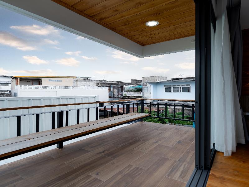 Ashi Poshtel By Zuzu - Oda