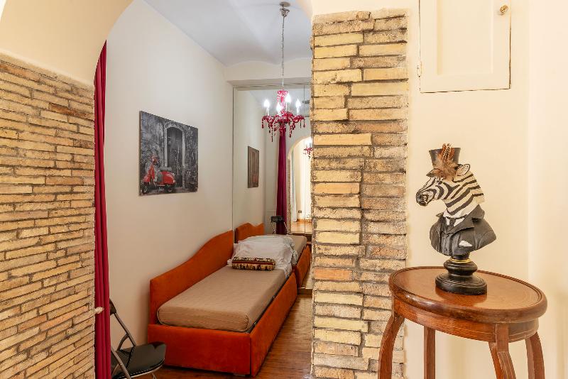 H&c Apartments In Rome Srl - Oda