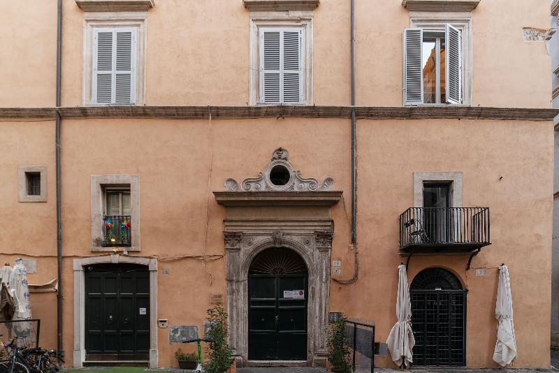 H&c Apartments In Rome Srl - Oda