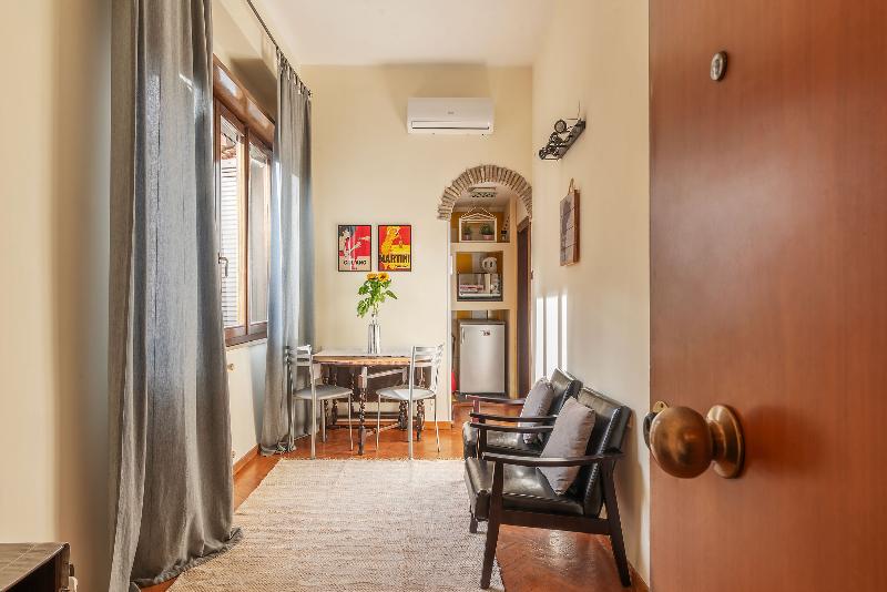 H&c Apartments In Rome Srl - Oda