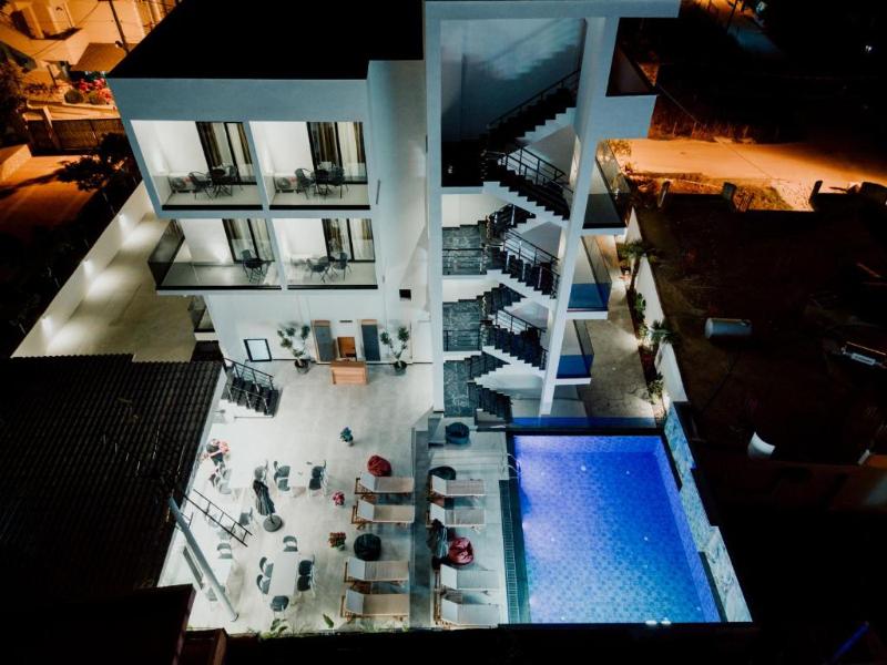 Belmond Hotel - Genel