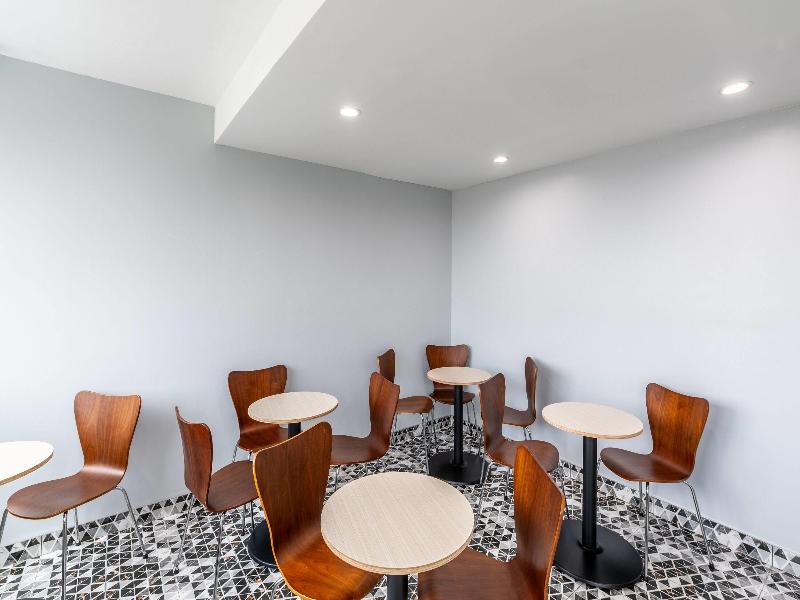 Days Inn by Wyndham New York Chinatown - Restoran