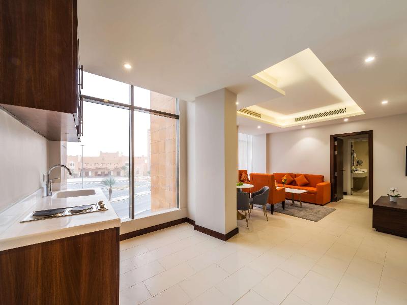 Best Western Plus Al Qurayyat City Center - Oda