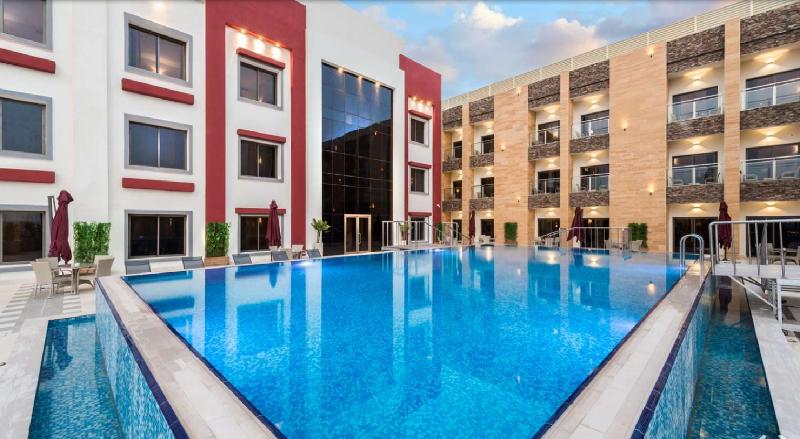 Best Western Plus Al Qurayyat City Center - Havuz