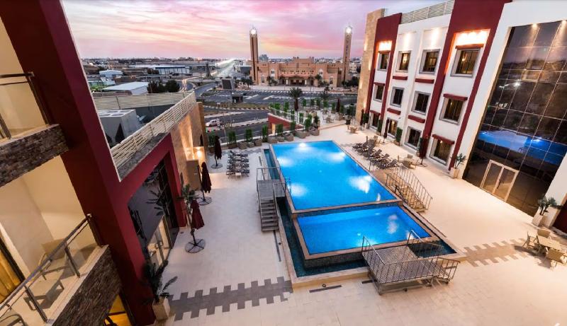 Best Western Plus Al Qurayyat City Center - Havuz