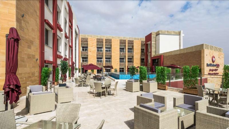 Best Western Plus Al Qurayyat City Center - Teras