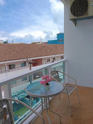 T & C Hotel Patong Beach By Zuzu fotoÄŸrafÄ±