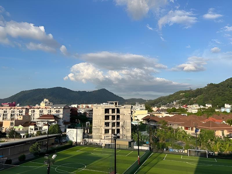 T & C Hotel Patong Beach By Zuzu - Genel