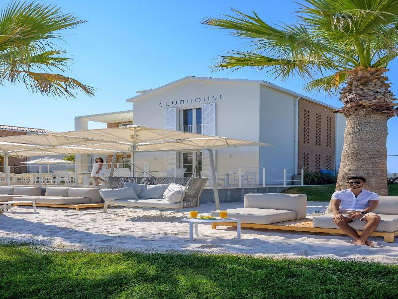 Pareus Beach Resort - Lobi