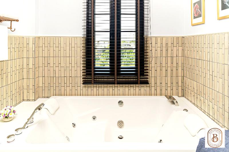 Buri Sriping Riverside Resort & Spa - Oda