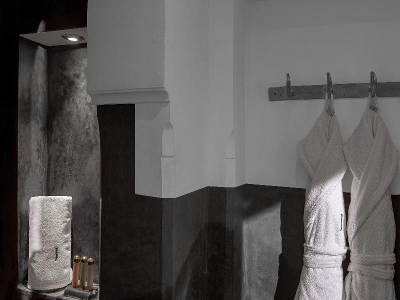 Riad Jaaneman - Oda