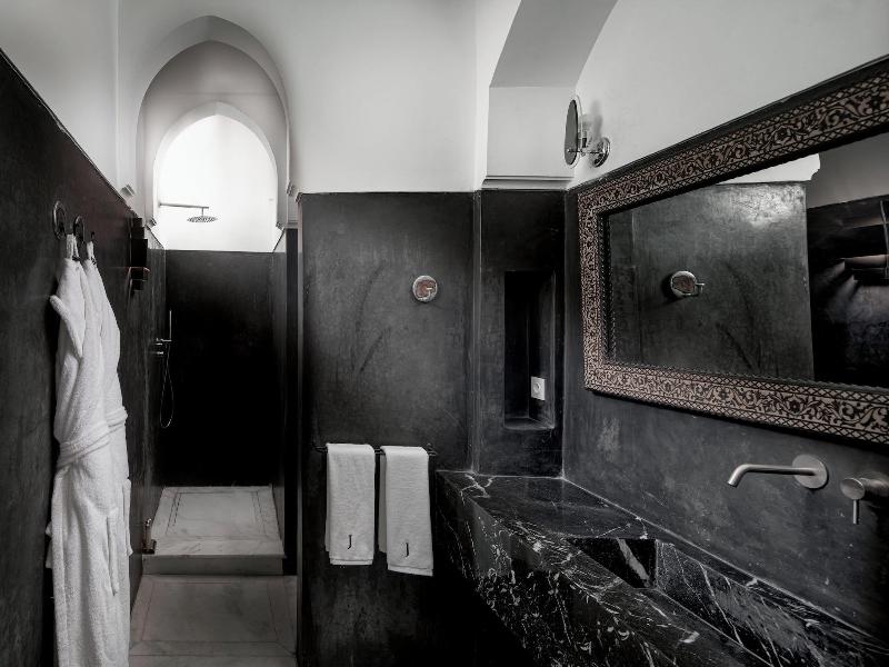 Riad Jaaneman - Oda