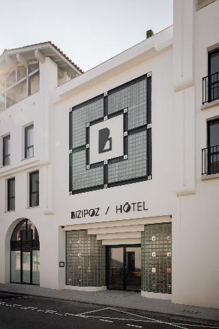 Bizipoz Hotel