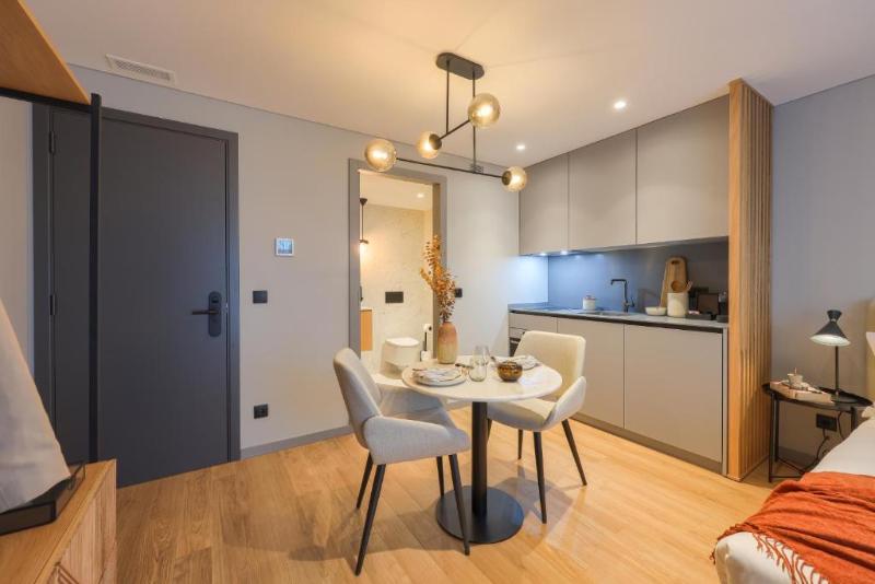 Nôma Living Icon Apartments - Lobi