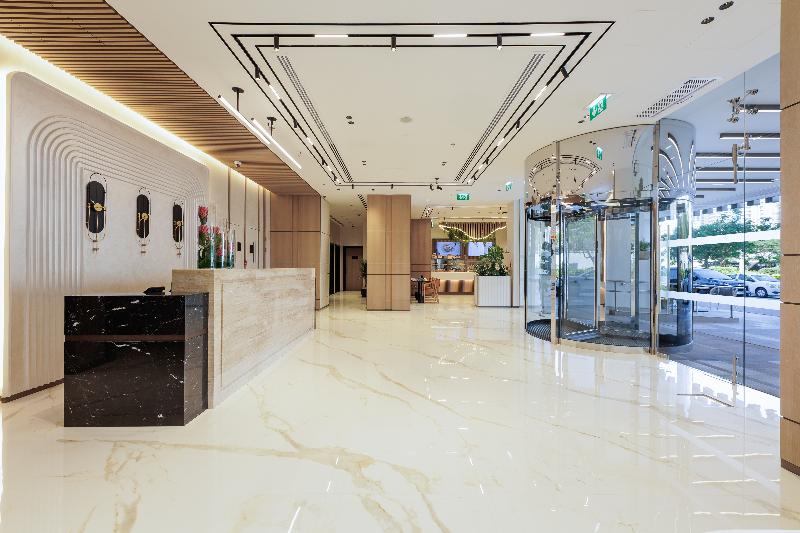 Holiday Inn Dubai Village Circle by IHG - Lobi
