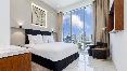 Holiday Inn Dubai Village Circle by IHG oda fotoÄŸrafÄ±