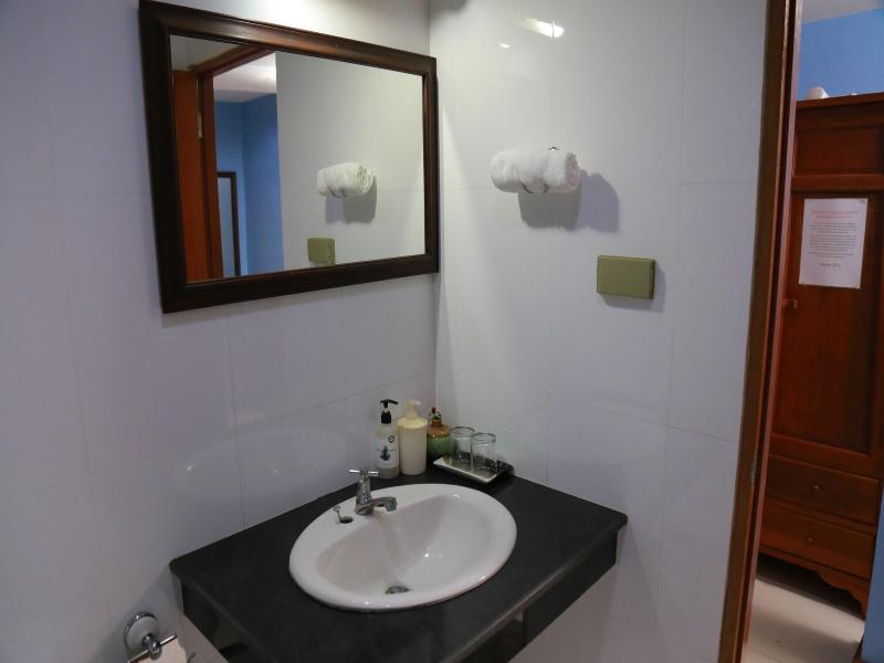 Upar Hotels Silom Near Mahanakhon - Oda
