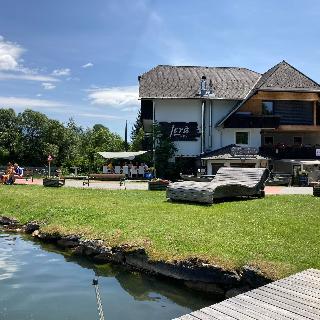 Jerà am Furtnerteich&Grebenzen Hotel Ristorante fotoÄŸrafÄ±