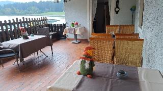 Jerà am Furtnerteich&Grebenzen Hotel Ristorante fotoÄŸrafÄ±