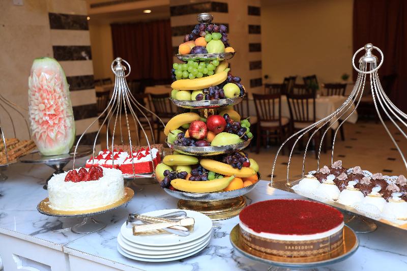 Abraj Al Tayseer Tuwa Hotel - Restoran