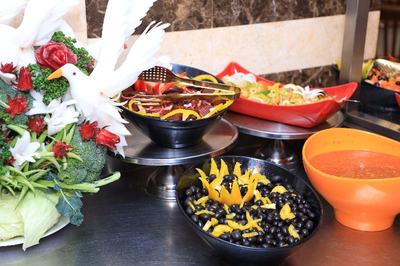 Abraj Al Tayseer Tuwa Hotel - Restoran