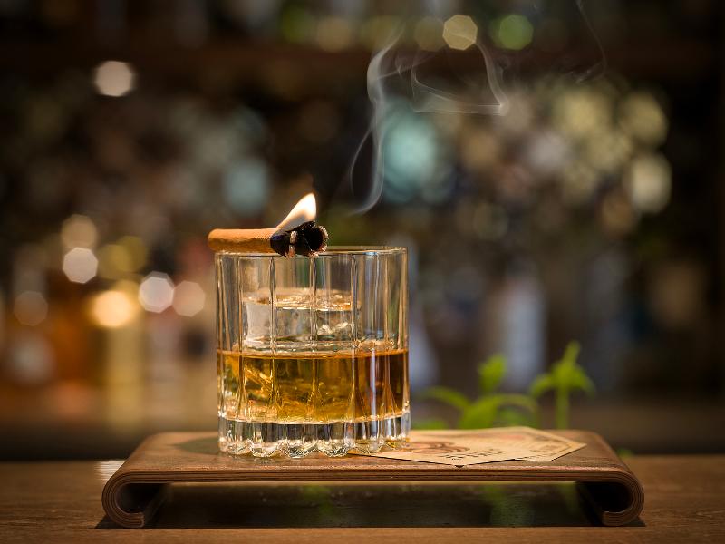 Aldhafra Resort, Vignette Collection, an IHG Hotel - Bar