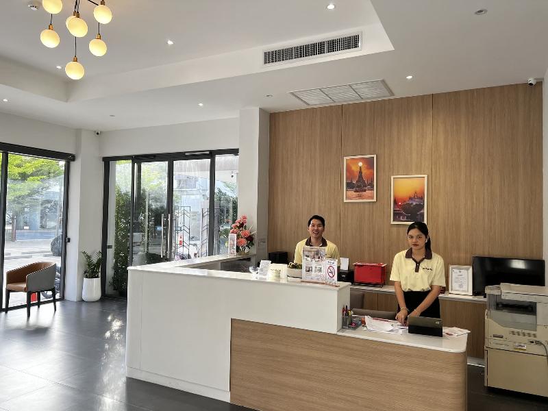 35 Bow Hotel & Complex - Lobi