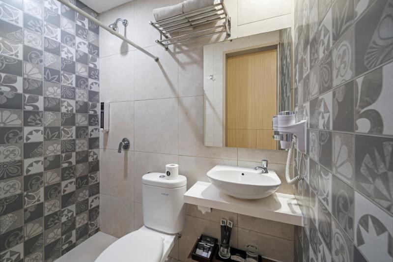 Hotel Neo+ Airport Jakarta - Oda
