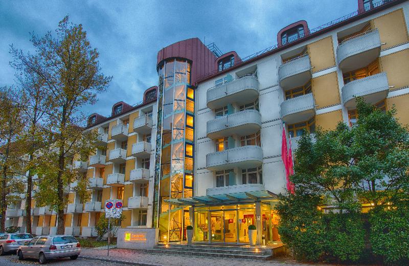Leonardo Hotel & Residenz Muenchen - Genel